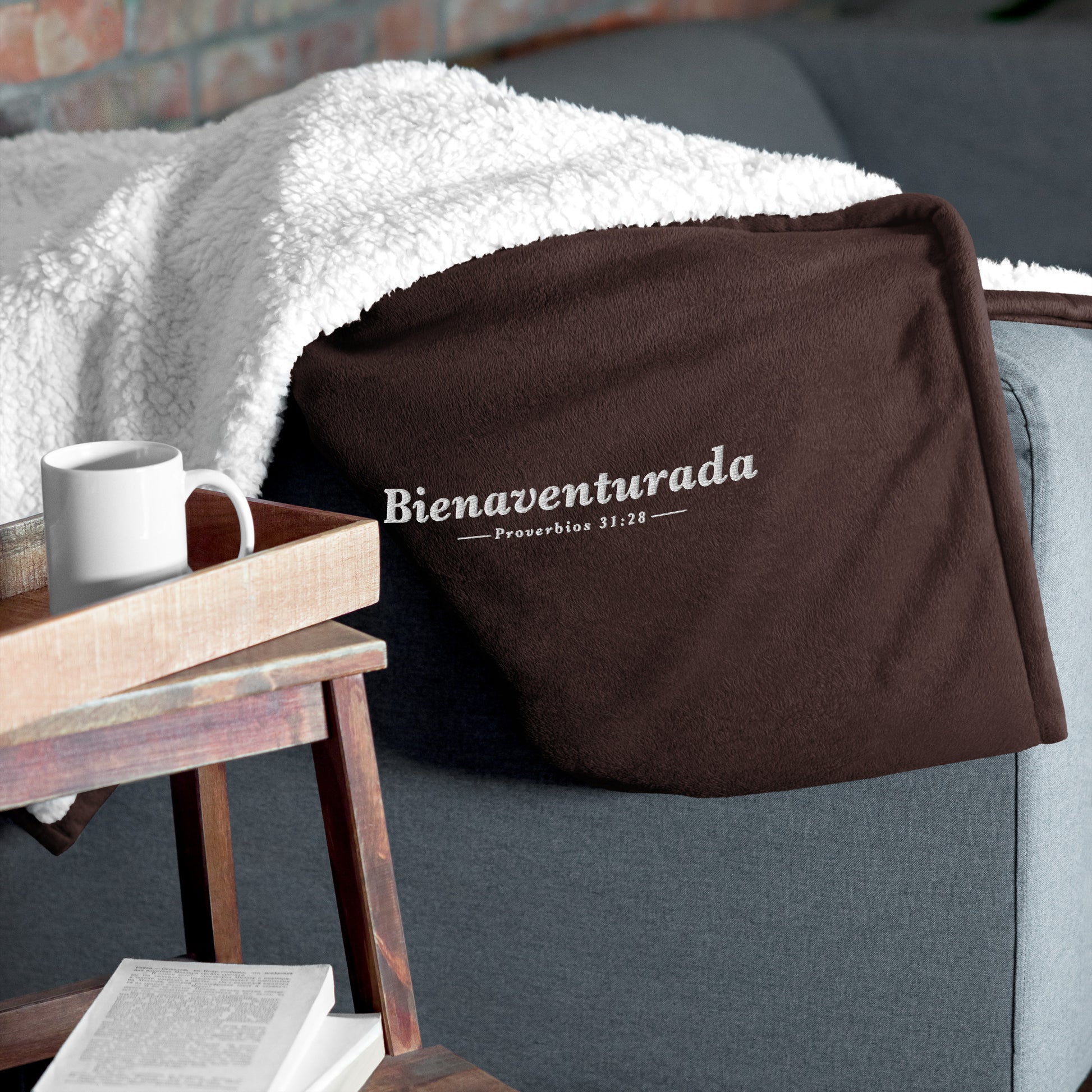 "Bienaventurada" - Bordado - Premium Sherpa Blanket