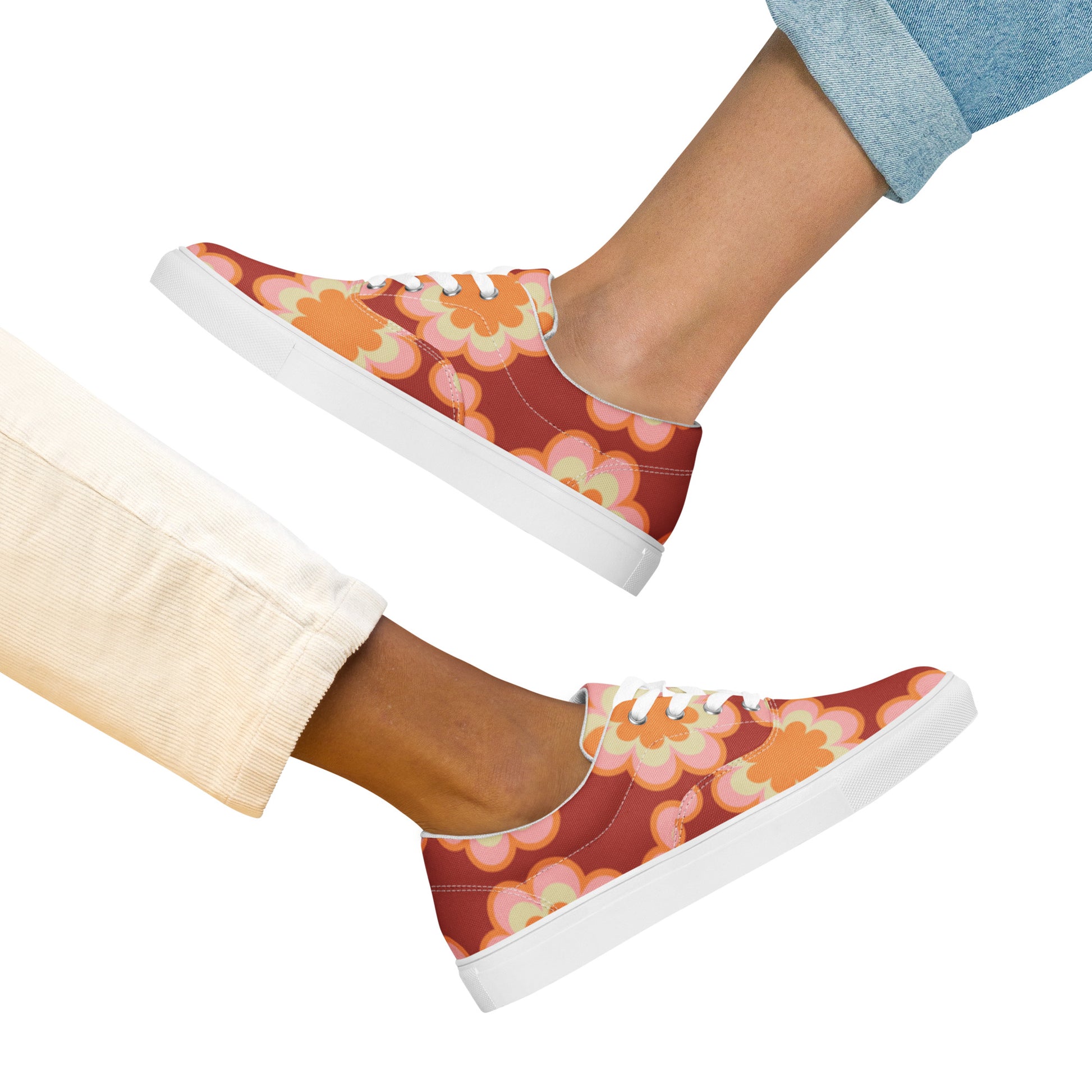 "Oh The Roses..." Women’s Lace-up Canvas